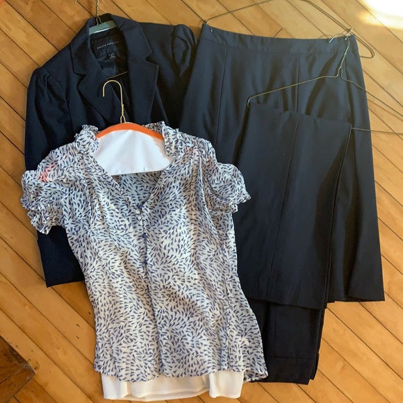 Banana Republic 3 piece suit set - Picture 1 of 15